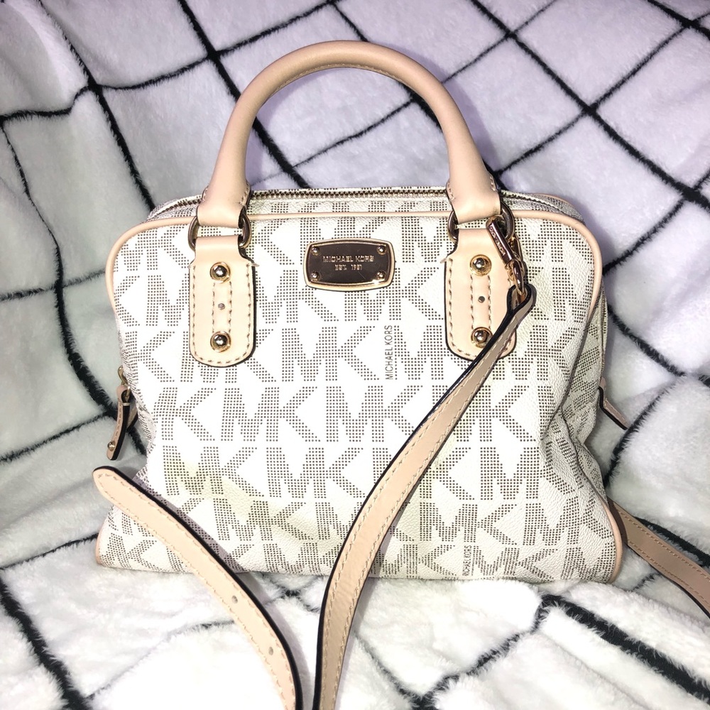 Michael Kors purse